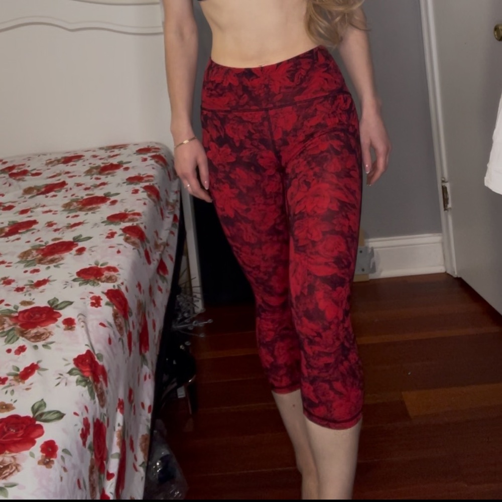 Lululemon train mid rise tights